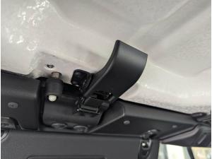 Thumbnail 18 Jeep Wrangler 4-Door Sport 2026