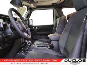 Thumbnail 9 Jeep Wrangler 4-Door Sahara 2026