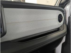 Thumbnail 22 Jeep Wrangler 4-Door Sahara 2026