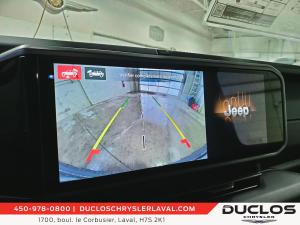 Thumbnail 18 Jeep Wrangler 4-Door Sahara 2026