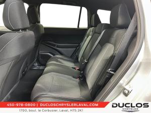 Miniature 13 Jeep Cherokee Laredo 2026