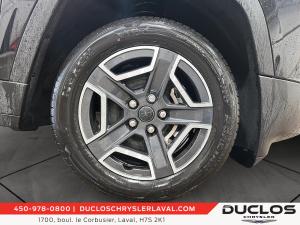 Thumbnail 10 Jeep Cherokee Laredo 2026