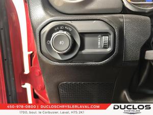 Miniature 16 Jeep Wrangler Sahara 4 portes 4x4 2023
