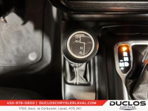 Miniature 19 Jeep Wrangler Sahara 4 portes 4x4 2023