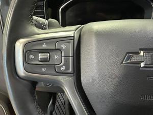 Miniature 20 Chevrolet Silverado 1500 LT Trail Boss cabine multiplace 4RM 157 po 2024