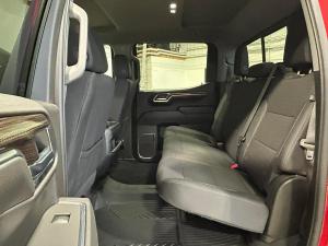 Miniature 23 Chevrolet Silverado 1500 LT Trail Boss cabine multiplace 4RM 157 po 2024
