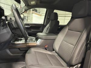 Miniature 24 Chevrolet Silverado 1500 LT Trail Boss cabine multiplace 4RM 157 po 2024
