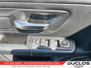 Miniature 12 RAM 1500 Black Express 2026