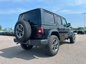 Miniature 5 Jeep Wrangler Sahara 4 portes 4x4 2023
