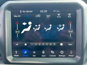 Miniature 11 Jeep Wrangler Sahara 4 portes 4x4 2023