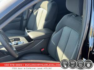 Miniature 13 Jeep Cherokee Laredo 2026