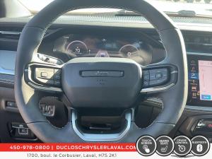 Miniature 15 Jeep Cherokee Laredo 2026