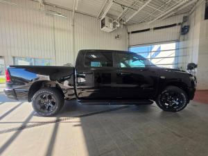 Miniature 7 RAM 1500 Black Express 2026