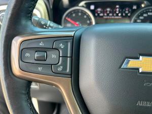 Miniature 20 Chevrolet Silverado 1500 High Country cabine multiplace 4RM 147 po 2021