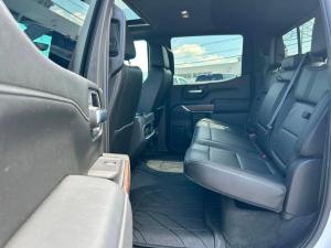 Miniature 21 Chevrolet Silverado 1500 High Country cabine multiplace 4RM 147 po 2021