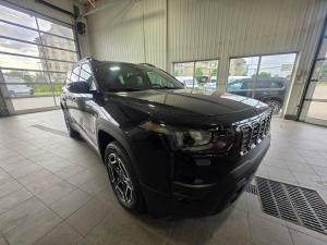 Miniature 8 Jeep Cherokee Limited 2026