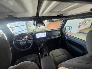 Thumbnail 8 Jeep Wrangler 4-Door Rubicon 2026