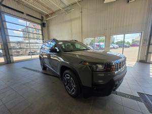 Thumbnail 8 Jeep Cherokee Laredo 2026