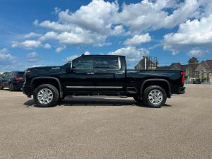 Miniature 10 Chevrolet Silverado 2500 HD High Country cabine multiplace 4RM 159 po 2025