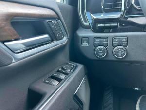 Miniature 14 Chevrolet Silverado 2500 HD High Country cabine multiplace 4RM 159 po 2025