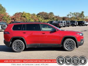 Miniature 9 Jeep Cherokee Laredo 2026