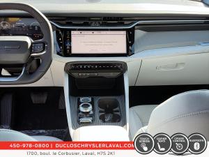 Miniature 22 Jeep Cherokee Laredo 2026