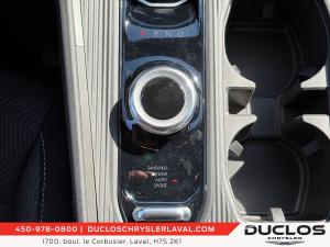 Miniature 21 Jeep Cherokee Laredo 2026