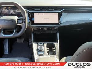 Miniature 22 Jeep Cherokee Laredo 2026