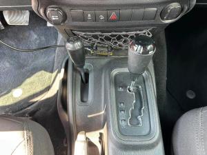 Miniature 13 Jeep Wrangler 4 RM 2 portes Sport 2017