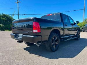 Thumbnail 5 RAM 1500 Classic Express cabine d'équipe 4x4 caisse de 5 pi 7 po 2023