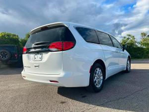 Miniature 9 Chrysler Grand Caravan Sxt 2Rm 2024
