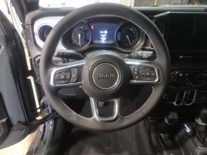 Thumbnail 13 Jeep Wrangler Sahara 4XE 2025