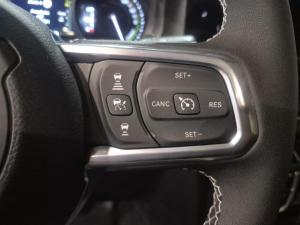 Thumbnail 15 Jeep Wrangler Sahara 4XE 2025