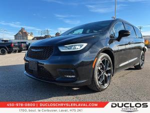 2025 Chrysler Pacifica Limited - Image 1