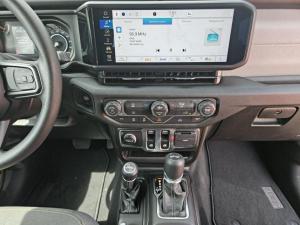 Thumbnail 8 Jeep Wrangler Sport 2026