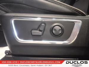 Miniature 16 RAM 1500 Laramie cabine d'équipe 4x4 caisse de 5 pi 7 po 2025