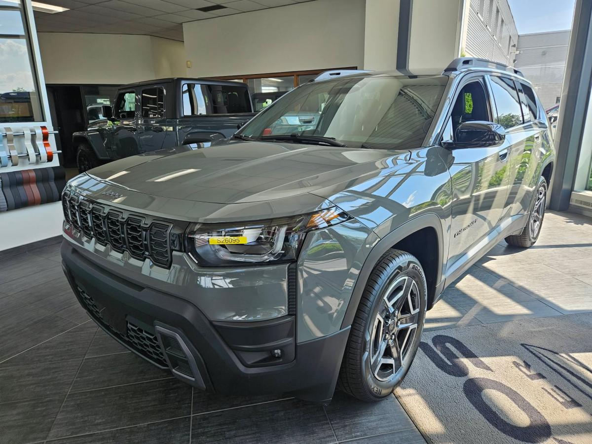 Image 1 Jeep Cherokee Limited 2026