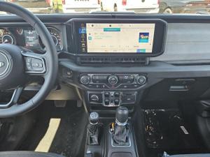 Miniature 8 Jeep Gladiator Sport S 2026