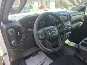 Miniature 13 GMC Sierra 1500 Pro cabine multiplace 4RM 157 po 2025