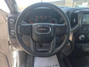 Miniature 16 GMC Sierra 1500 Pro cabine multiplace 4RM 157 po 2025