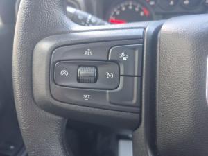 Miniature 18 GMC Sierra 1500 Pro cabine multiplace 4RM 157 po 2025