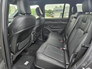 Thumbnail 6 Jeep Grand Cherokee Limited Reserve 2026