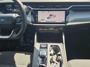 Thumbnail 8 Jeep Cherokee Laredo 2026