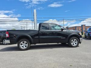 Miniature 10 RAM 1500 Big Horn Quad Cab 4x4 caisse de 6 pi 4 po 2021