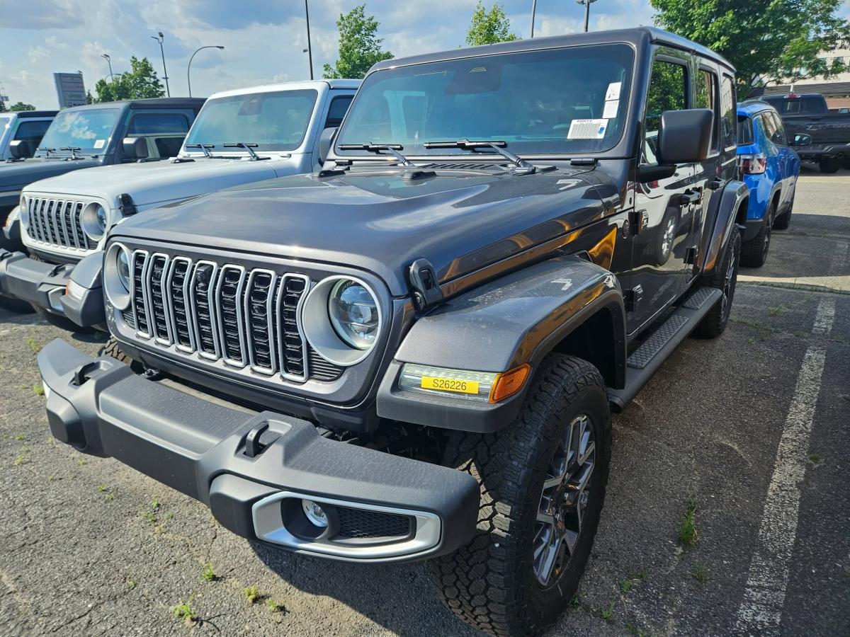 Image 1 Jeep Wrangler 4-Door Sahara 2026