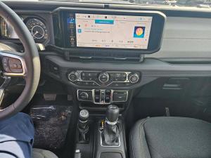 Thumbnail 8 Jeep Wrangler 4-Door Sahara 2026