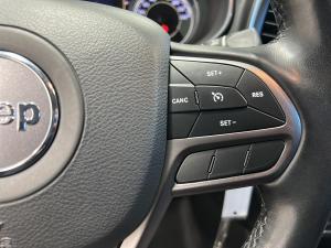 Miniature 19 Jeep Cherokee Sport 4x4 2021