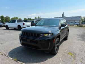 2026 Jeep Grand Cherokee Altitude - Image 1