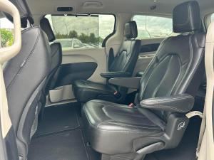 Miniature 15 Chrysler Pacifica Touring L TA 2023