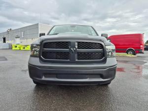Miniature 6 RAM 1500 Classic Tradesman Quad Cab 4x4 caisse de 6 pi 4 po 2022